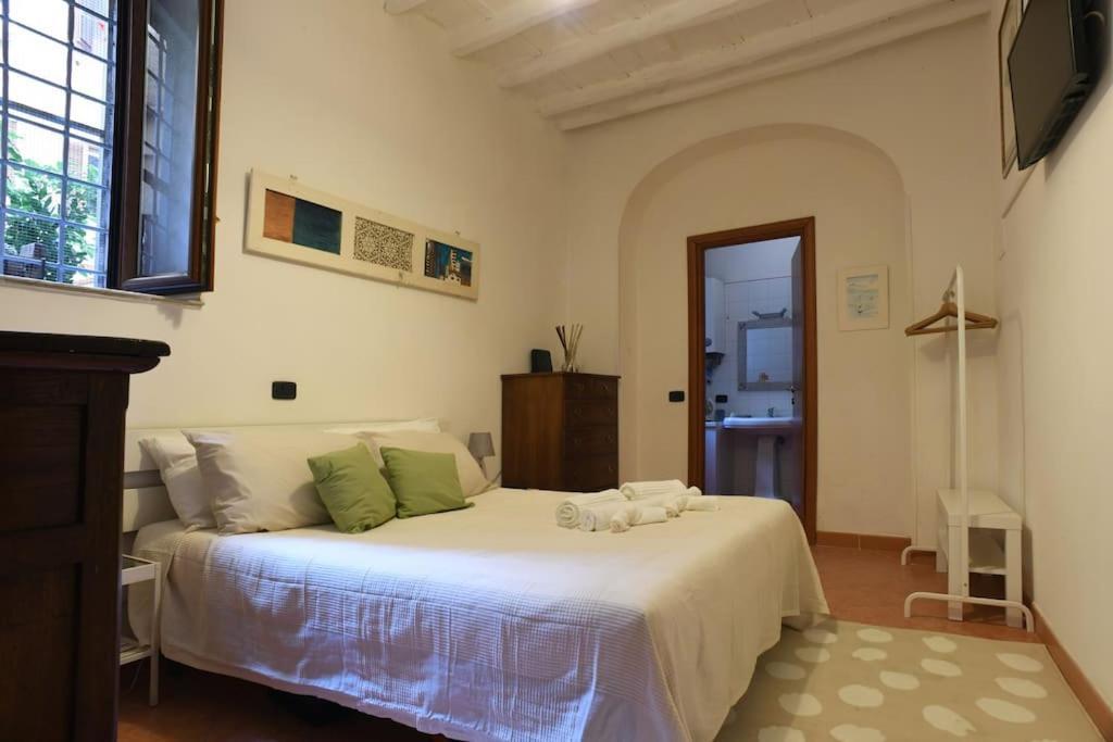 Locanda Cappellari - Campo De' Fiori ローマ エクステリア 写真